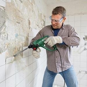 Bosch PBH 2100 RE Bohrhammer mit Tiefenanschlag, Zusatzhandgriff, Koffer (550 W, 20 mm max. Bohr-Ø in Beton)